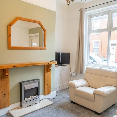 Lovely Lindisfarne Apartment *